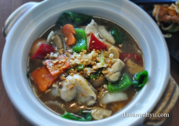 Sapo Tahu dengan isian berwarna warni 