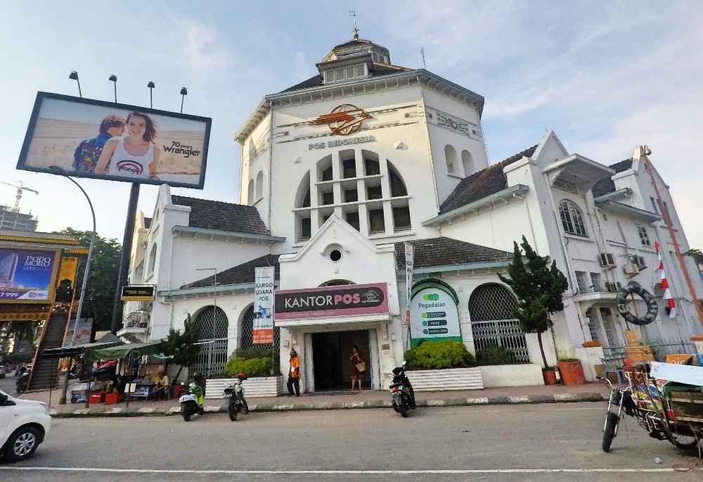 Kantor Pos dan Titik Nol kota Medan