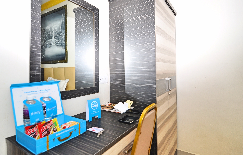 Salah satu bonus yang saya sukai dari kamar-kamar Airyrooms