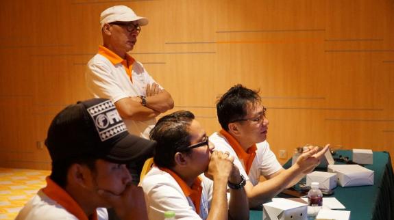 Juripun berargumen tentang foto pilihannya 