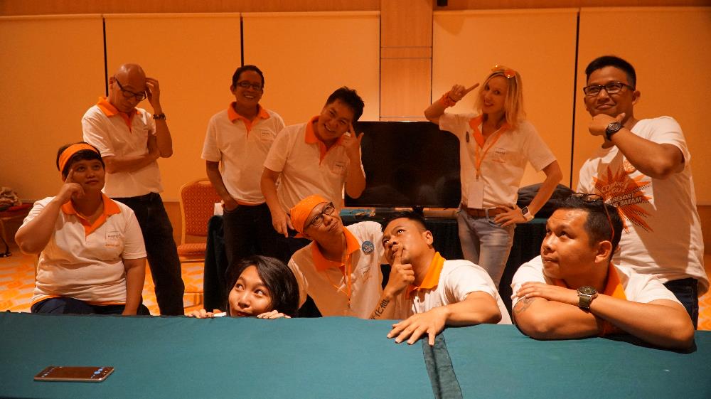 Juri dan panitia pusing mikir :D