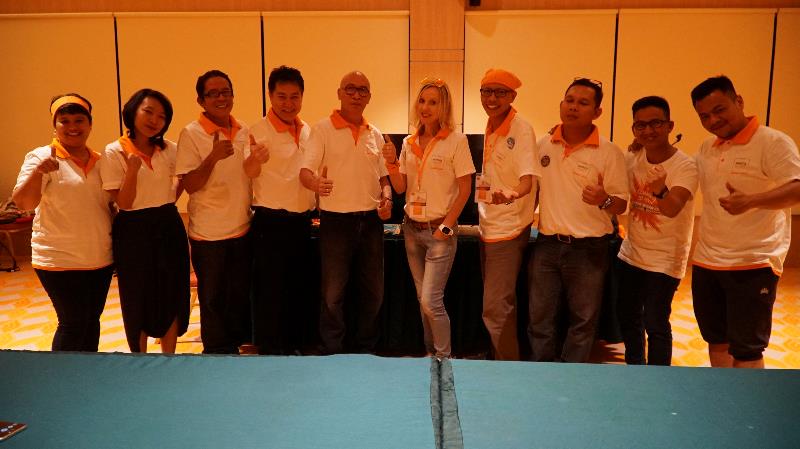 Akhirnya proses penjurian selesai , semua panitia dan juri tersenyum lega.