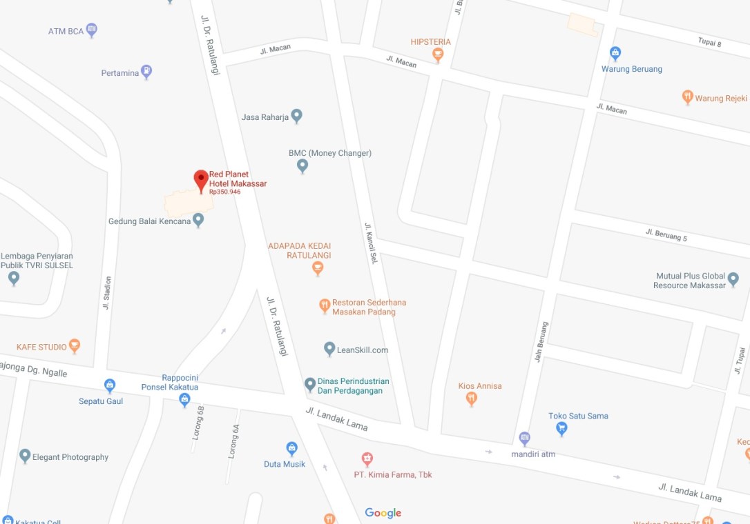 Jalan Landak Lama merupakan pusat sarapan di kota Makassar 