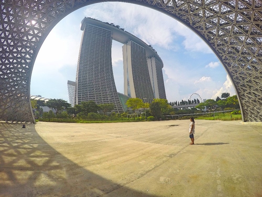 Selain banyak spot wisata gratis, bisa lho jalan-jalan ke Singapur dengan bujet minim nyaris gratis.