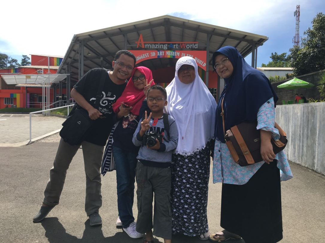 Aku nggak tahu kalau mau diajak ke sini.