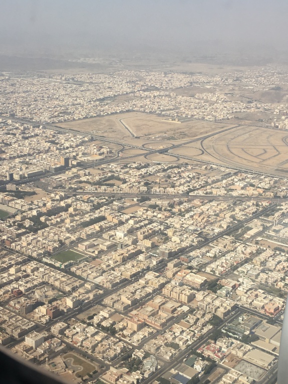 pemandangan kota Jeddah dari atas 