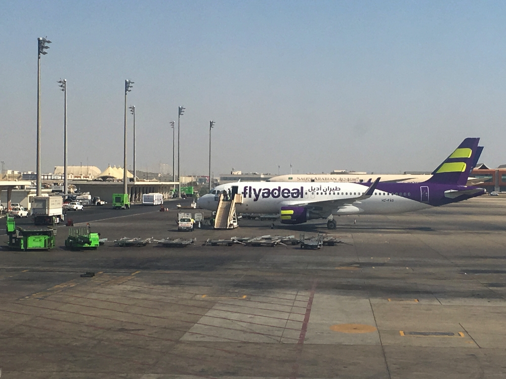 Banyak pilihan pesawat umroh dari yang full service sampai low cost carrier