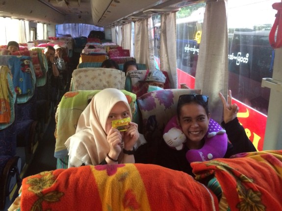 Tips tidur di bis minum antangan (bukan endorse) 