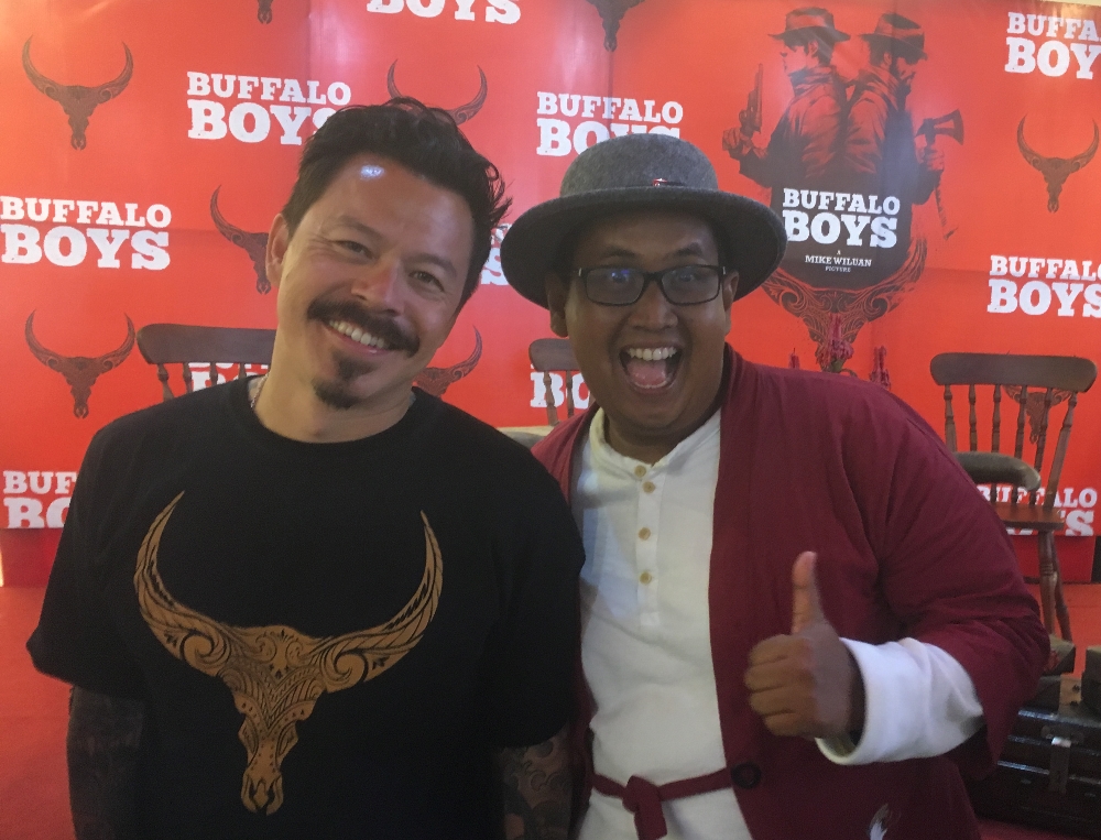Mike Wiluan dan Buffalo di Buffalo Boys 