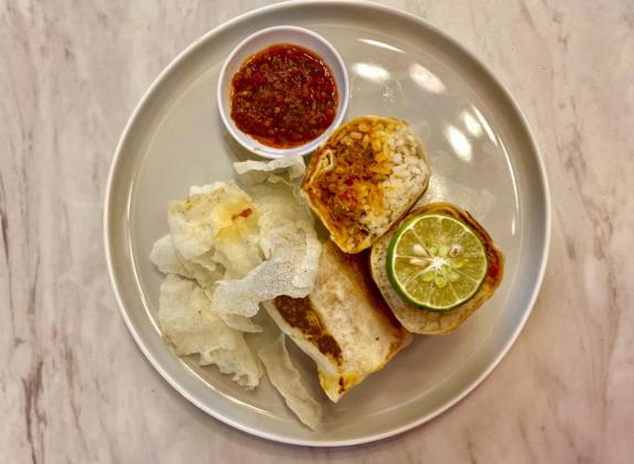 This image has an empty alt attribute; its file name is 6.jpg