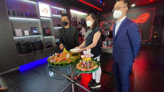 This image has an empty alt attribute; its file name is img_6672.jpg