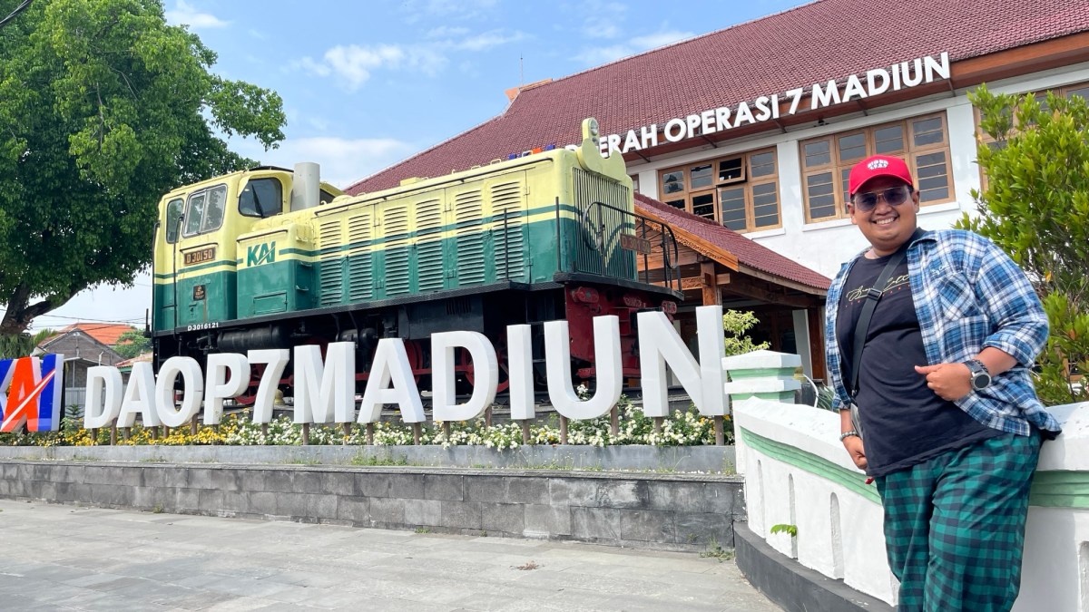 Ini Bukan Omdo (Omong Doang), Komedo Bisa Bikin Gaya Kamu&nbsp;&nbsp;KO